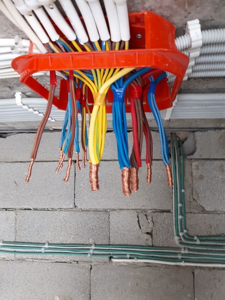 تمديدات كهربائية